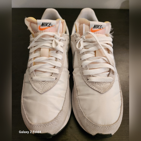 Nike Waffle Trainer 2 White Metal Silver Women's Size 9 - Picture 9 of 9